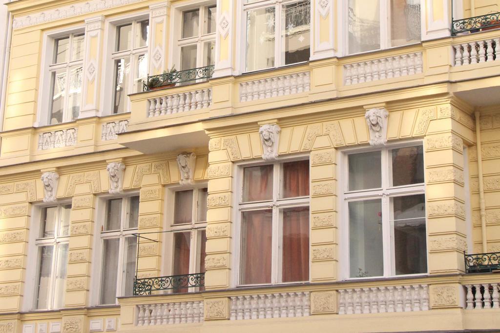 Stars Berlin Apartments Zillestrasse Berlim Exterior foto